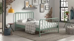 Best Vipack Bed Bronxx groen