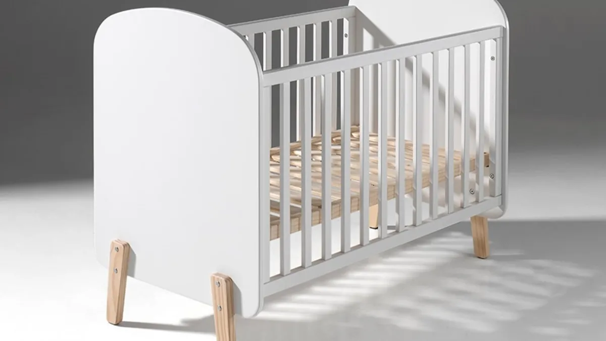 Hot Vipack Complete babykamer Kiddy met commode, opzet en kast 3-deurs wit