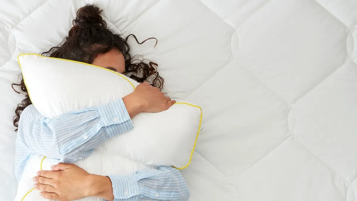 Best Silvana Hoofdkussen Comfort Geel
