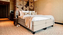 Hot Valk Exclusief Hotelboxspring met topper Luxury ecru